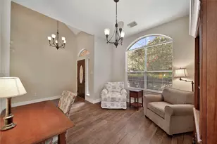 159 S Queenscliff Cir, The Woodlands, TX 77382 - Photo 4