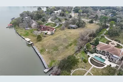 205 Lakeshore Drive, Seabrook, TX 77586 - Photo 12