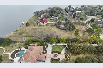 205 Lakeshore Drive, Seabrook, TX 77586 - Photo 14