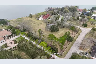205 Lakeshore Drive, Seabrook, TX 77586 - Photo 16