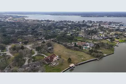 205 Lakeshore Drive, Seabrook, TX 77586 - Photo 28