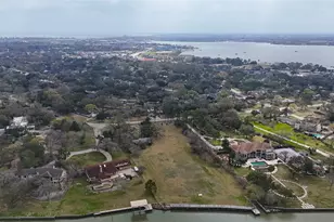 205 Lakeshore Dr, Seabrook, TX 77586 - Photo 32