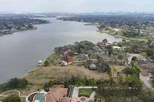 205 Lakeshore Dr, Seabrook, TX 77586 - Photo 38