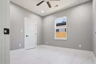 8216 Locksley Rd, Houston, TX 77078 - Photo 10