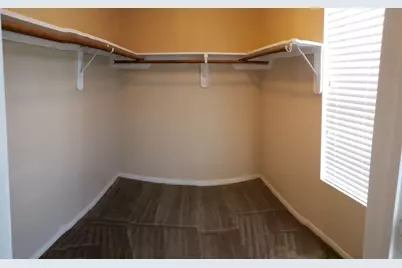 15810 Sheldon Ridge Way, Houston, TX 77044 - Photo 48