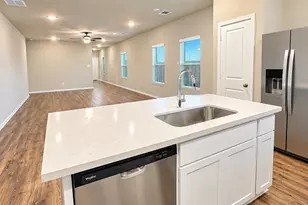 4622 Crater Run Dr, Texas City, TX 77539 - Photo 8