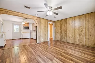 2412 28th Ave N, Texas City, TX 77590 - Photo 4