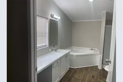 15661 Deer Glen Lane, Conroe, TX 77302 - Photo 8