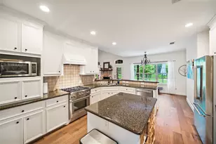 18854 Lake Terrace Dr, Montgomery, TX 77356 - Photo 14