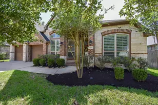 2302 Taylor Marie Trl, Katy, TX 77494 - Photo 2