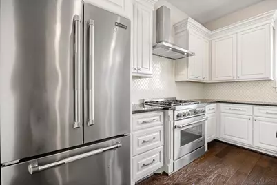 2656 Fountain Key Boulevard, Houston, TX 77008 - Photo 8