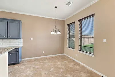 293 W Bend Drive, League City, TX 77573 - Photo 8