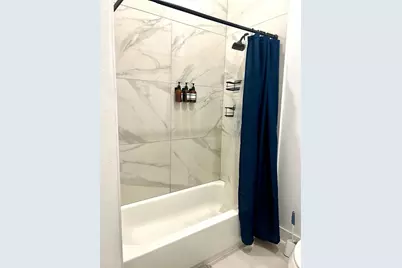 203 S Lockwood Drive, Houston, TX 77011 - Photo 14