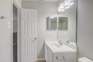 58 S Burberry Park Cir, The Woodlands, TX 77382 - Photo 26