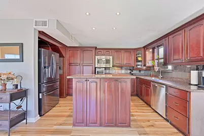 114 24th Street, Dickinson, TX 77539 - Photo 12