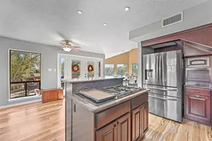 114 24th St, Dickinson, TX 77539 - Photo 14