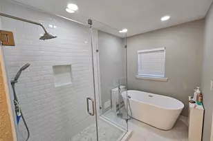14822 Cedar Point Dr, Houston, TX 77070 - Photo 14