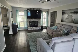 14822 Cedar Point Dr, Houston, TX 77070 - Photo 8