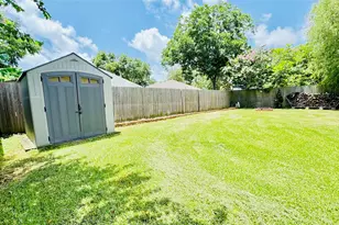 3003 Wood Fox Dr, Alvin, TX 77511 - Photo 30