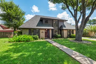 2803 Edgewood Dr, Sugar Land, TX 77479 - Photo 2