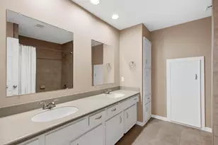 2803 Edgewood Dr, Sugar Land, TX 77479 - Photo 28