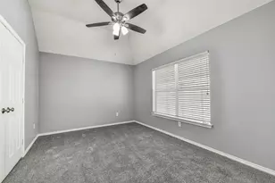 406 Ashberry Ct, League City, TX 77573 - Photo 34