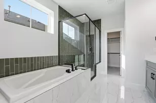 9211 Ft George St, Houston, TX 77063 - Photo 18