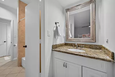 6000 Sugar Hill Drive #17, Houston, TX 77057 - Photo 28