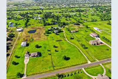 4201 Lawrence Road, Beach City, TX 77523 - Photo 16