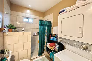 7931 Scanlock St, Houston, TX 77012 - Photo 26