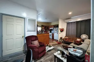 7931 Scanlock St, Houston, TX 77012 - Photo 20