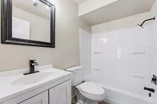 707 Magnolia Ave, Crosby, TX 77532 - Photo 12