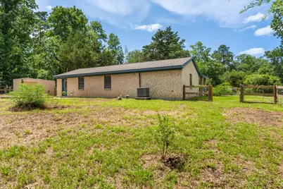 10530 Royal York Drive, Conroe, TX 77303 - Photo 22