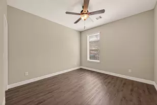 8110 Running Brook Ln, Rosenberg, TX 77469 - Photo 10