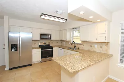 2731 Colony Drive, Sugar Land, TX 77479 - Photo 2