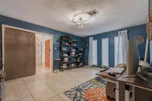 3414 Maple Park Dr, Houston, TX 77339 - Photo 10