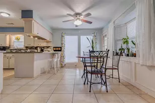 3414 Maple Park Dr, Houston, TX 77339 - Photo 8