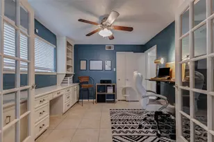 3414 Maple Park Dr, Houston, TX 77339 - Photo 16