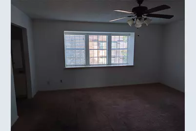 10546 Hammerly Boulevard #323, Houston, TX 77043 - Photo 12