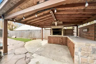 11830 Burlingame Dr, Houston, TX 77099 - Photo 20