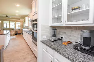 547 Emory Peak Dr, Richmond, TX 77469 - Photo 6