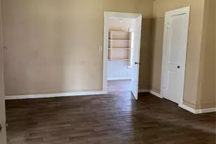 203 W Powell St, Willis, TX 77378 - Photo 8