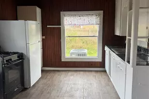 203 W Powell St, Willis, TX 77378 - Photo 6