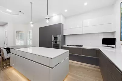 3803 Martin Luther King Jr Drive, Orange, TX 77632 - Photo 12