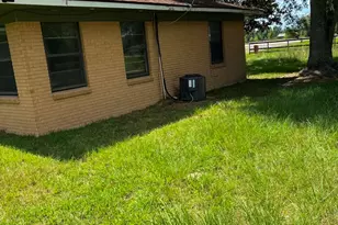 16211 Hwy 105, Cleveland, TX 77327 - Photo 14