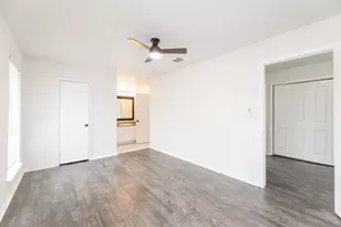 1902 Avenue B, Katy, TX 77493 - Photo 18