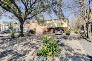 229 Westmoreland St, Houston, TX 77006 - Photo 1