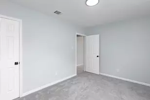 3205 Stallings Dr, Houston, TX 77088 - Photo 8