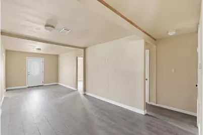 2411 Leffingwell Street, Houston, TX 77026 - Photo 8