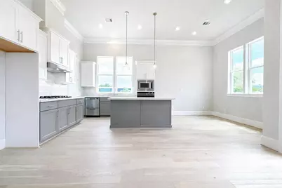 11069 Chatterton Drive, Houston, TX 77043 - Photo 4